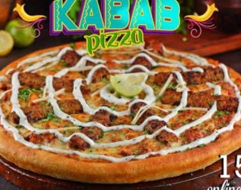 Crown crust pizza best shop in bahria town lahore